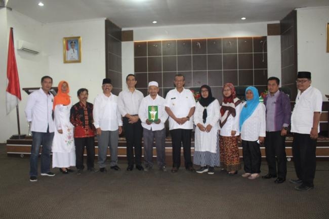 Bupati Hadiri Rapat Evaluasi dan Percepatan Pelaksanaan Program/Kegiatan Pembangunan Pertanian di Ka