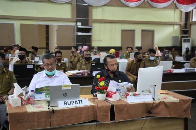 Rapat Evaluasi SAKIP Bersama Kemenpan-RB Digelar melalui Zoom Meeting