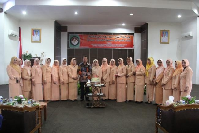 Peringatan HUT Dharma Wanita Persatuan ke-19 Tahun 2018 di Kabupaten Solok