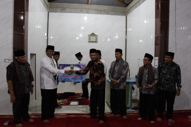 Tim Safari Ramadhan Kabupaten Solok Kunjungi Musholla Nurul Amal Bintan Jorong Aia Angek Bukik Kili