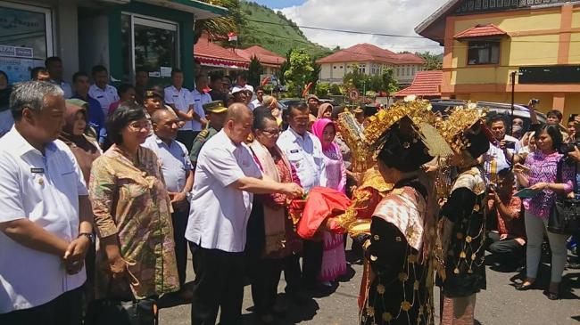 Kunjungan Kerja Menteri Pemberdayaan Perempuan Dan Perlindungan Anak Yohana Yembise di Kabupaten Sol