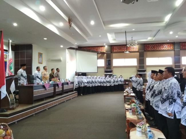 Seminar Pendidikan Warnai Peringatan Hari Guru Nasional ke-73 di Kabupaten Solok