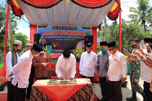 Bupati Solok Meresmikan Mesjid Al-Hidayah Gantung Ciri