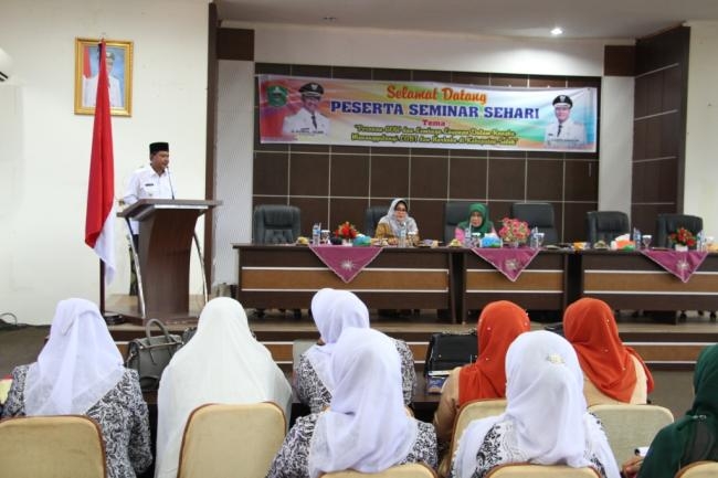 Seminar Sehari â€œPeranan GOW dan Lembaga Layanan dalam Rangka Menanggulangi LGBT dan Narkoba di Kab