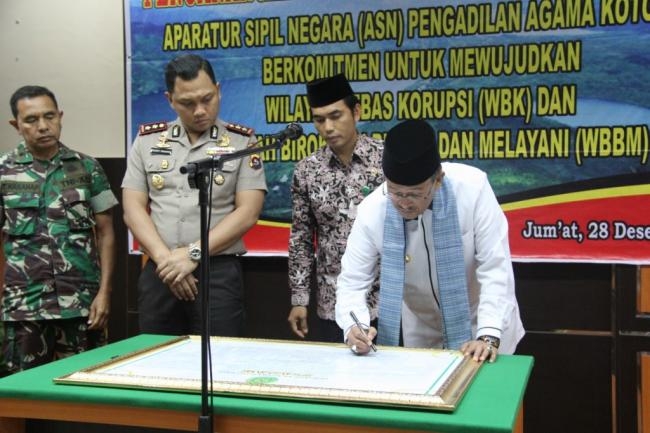  Pencanangan Pembangunan Zona Intergritas Menuju WBK dan WBBM Bagi ASN Pengadilan Agama Kotobaru.