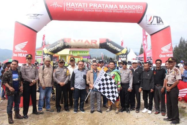 Trail Adventure di Kota Dingin Alahan Panjang