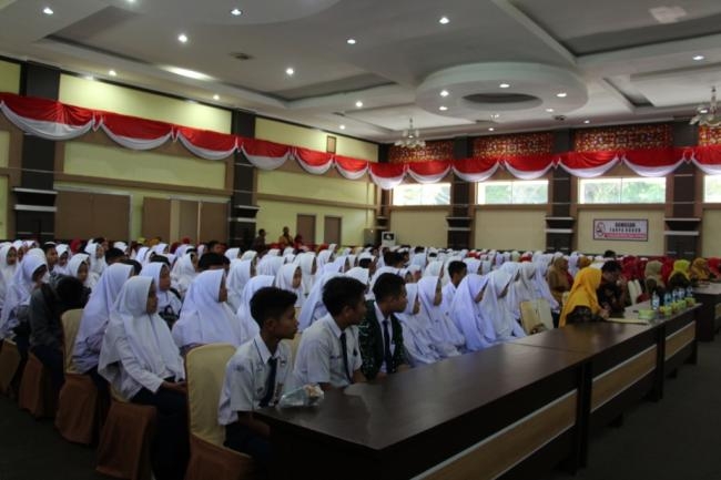 Hadapi Ujian Nasional Tahun 2019, Dinas Pendidikan Pemuda dan Olahraga adakan Pembekalan Guru dan Si