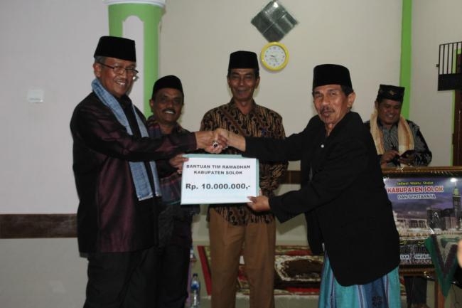 Tim Safari Ramadhan Kabupaten Solok Kunjungi Musholla Nurul Fallah