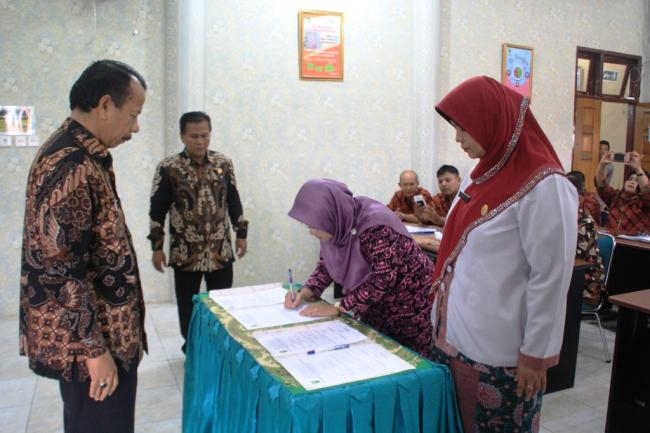 Sertijab Kepala Dinas Kesehatan Kabupaten Solok