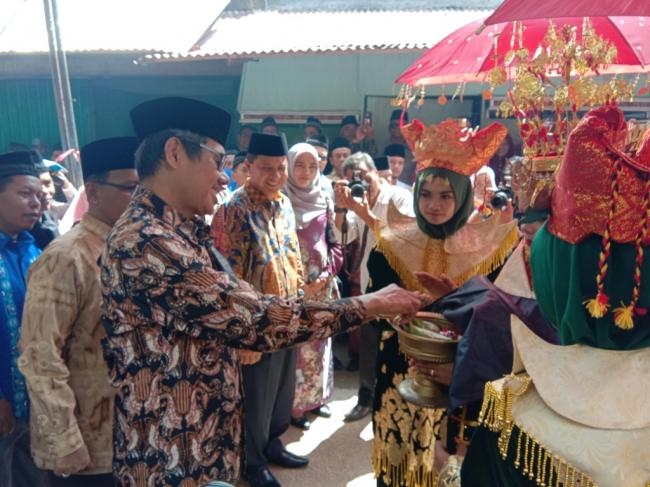 Gubernur Sumatera Barat hadiri Pembukaan Munas kwartab ke-10 dan IPPTAB Ke -3 Pulang Basamo  Nagari 