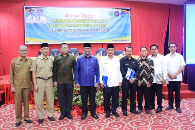 Â Â Â  Dinas Kominfo Kabupaten Solok adakan Bimtek Tanda Tangan Elektronik