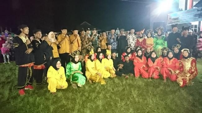 Wakil Bupati Solok Buka Pagelaran Pentas Seni Anak Nagari di Surian