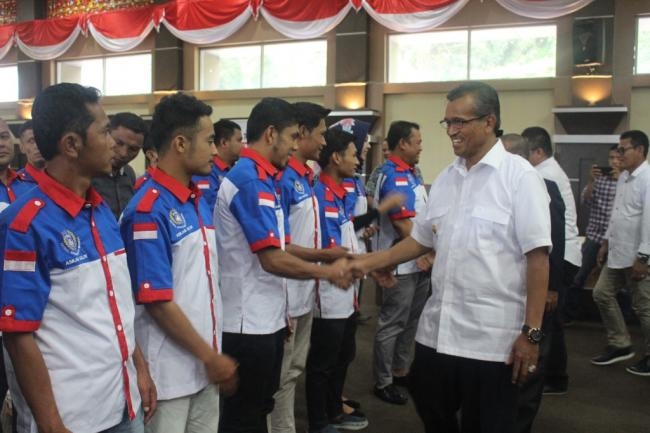 Bupati Solok Lantik Pengurus Askab PSSI dan Pengurus Persikas Kabupaten Solok