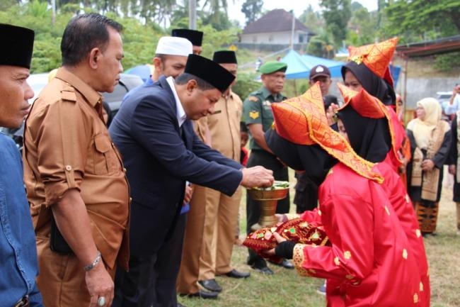 Wakil Bupati Hadiri Milad Ponpes Modern Darussalam