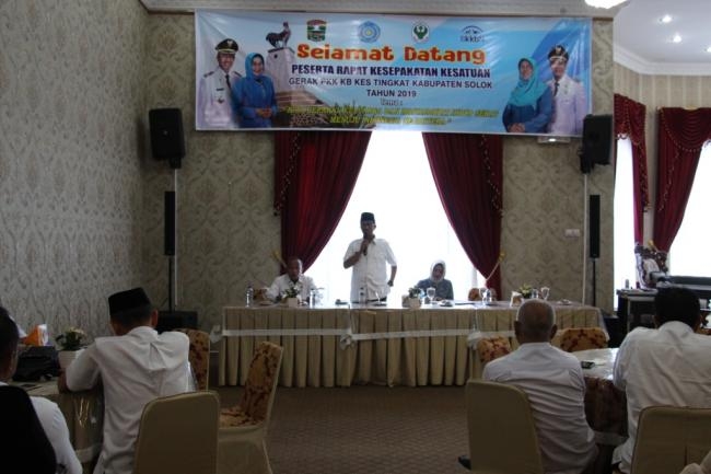 Rapat Kesepatakan Kesatuan Gerakan PKK KB Kesehatan Tingkat Kabupaten Solok
