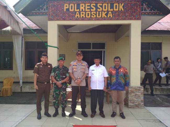 Bupati Pimpin Apel Gabungan sekaligus Penyerahan Ambulance bagi Kecamatan