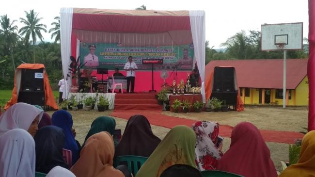 Bupati Solok membuka secara resmi kegiatan Lomba SUBP di SMPN 6 Kubung