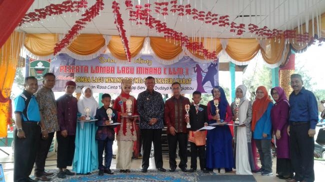 Bupati Hadiri Acara Penutupan LMPUN dan LLM 2020 Sumatera Barat