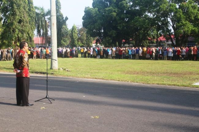 Sekretaris Daerah Pimpin Apel Gabungan Pemda Kabupaten Solok
