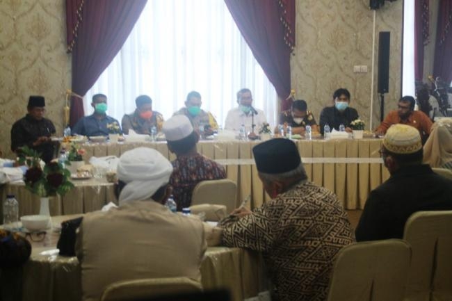 Pemkab Solok Laksanakan Rapat Lanjutan dengan Pemangku Agama Terkait Antisipasi Corona