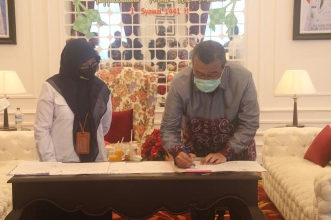 18 Miliar Dana Hibah Diterima Bupati dari Kementerian PUPR