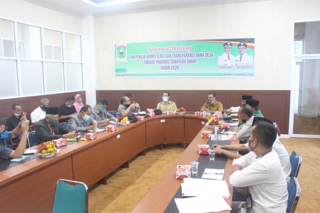 Tim Penilai Kompetensi dan Transprasi Dana Desa Tingkat Propinsi  Â Sambangi Kabupaten Solok