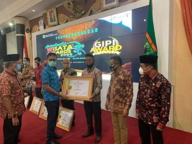 Diujung Kepimimpinannya Bupati Solok Raih Juara I The Most Improvement  di Ajang PWA 2020