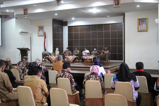 Persiapan Pilkada, Pemda Kabupaten Solok Laksanakan Diskusi Politik  Bersama KPU dan Bawaslu
