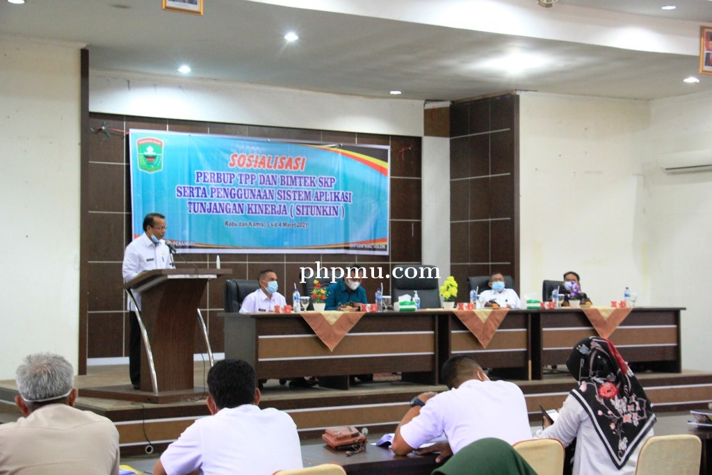 BKPSDM Lakukan Sosialisasi Perbup TPP  dan Bimtek SKP