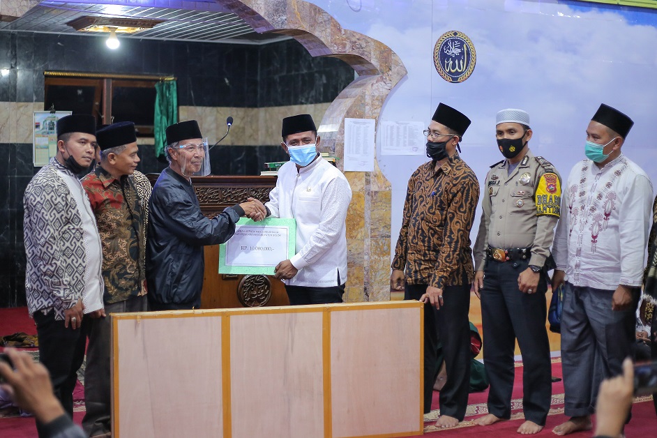 Wakil Bupati Solok Bersama TSR Kabupaten Solok  Kunjungi Mesjid Batush Shafa Talang Babungo