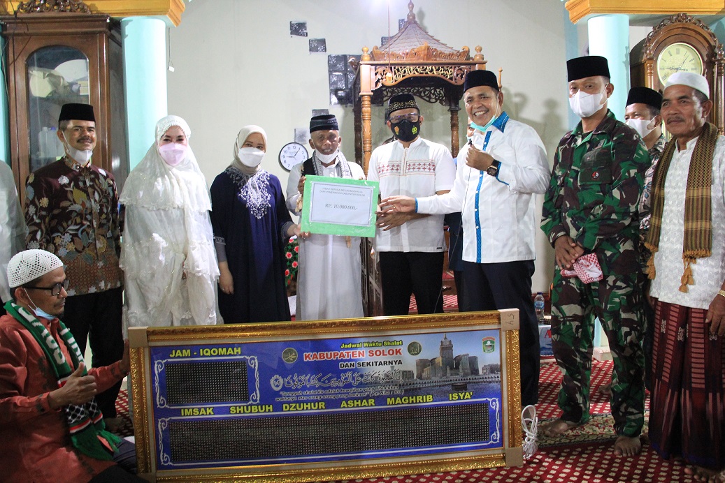Bupati Bersama TSR Lakukan Agenda Safari Ramadhan  ke Mesjid Nurul Yaqin Nagari Paninggahan