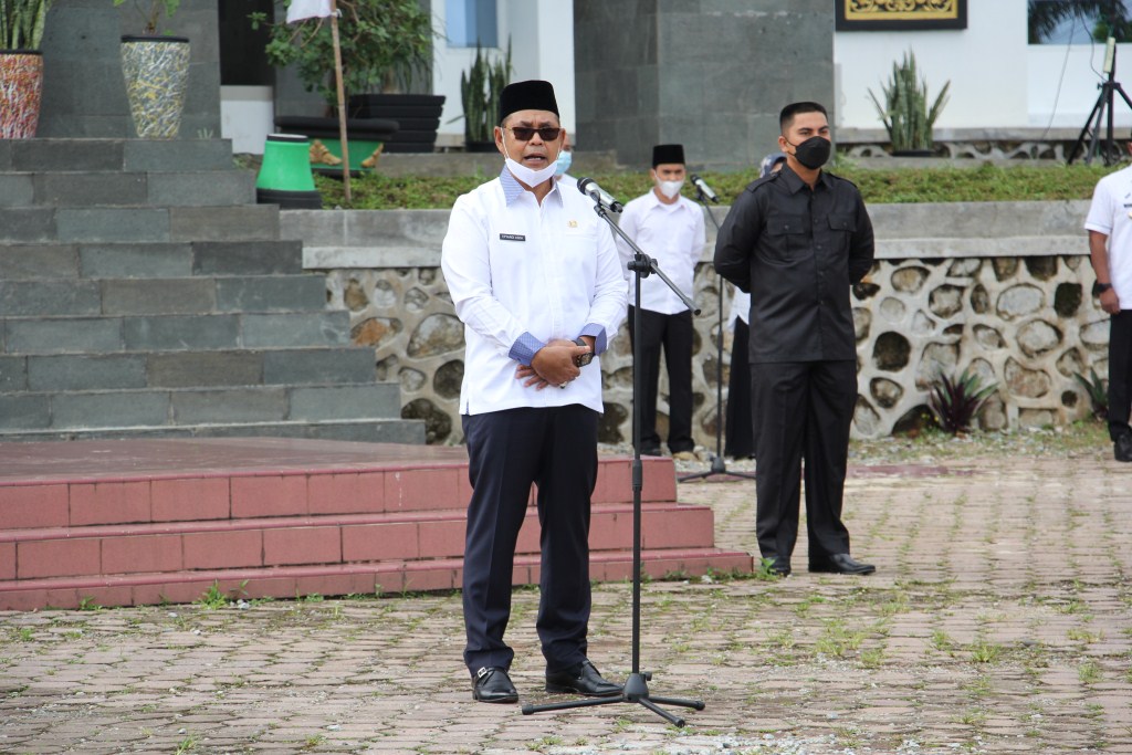 Bupati Solok Pimpin Apel Gabungan Perdana Usai Dilantik