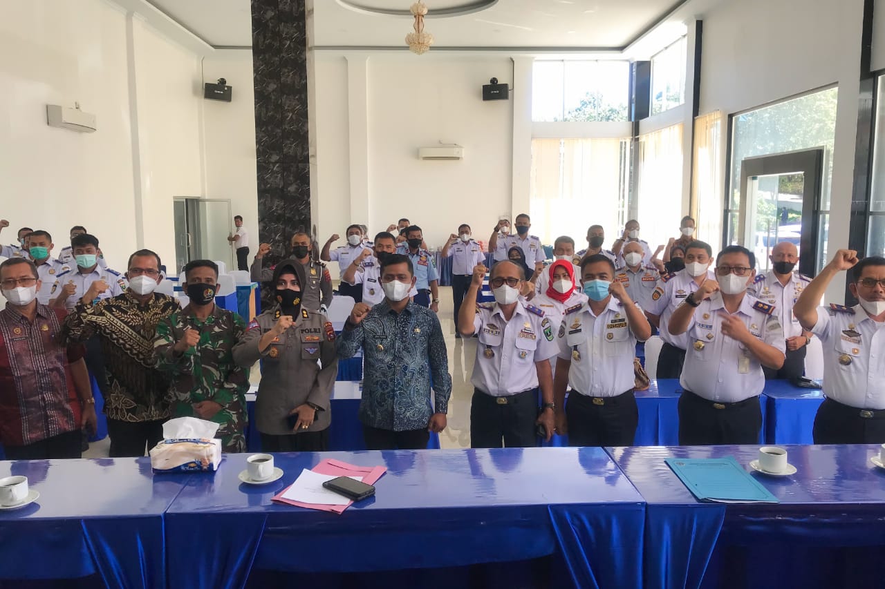 Wabup Hadiri Rapat Forum Lalu Lintas dan Angkutan Jalan Propinsi Sumbar