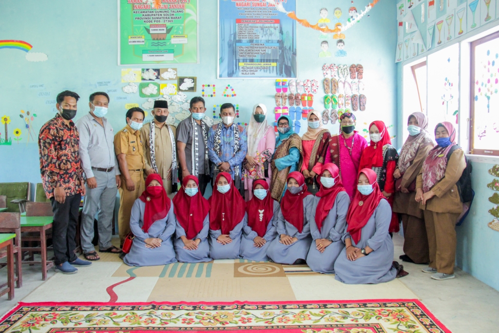 Resmikan Gedung TK Sungai Janiah, Wabup Solok : Ciptakan Generasi Muda Kabupaten Solok Menjadi Gener