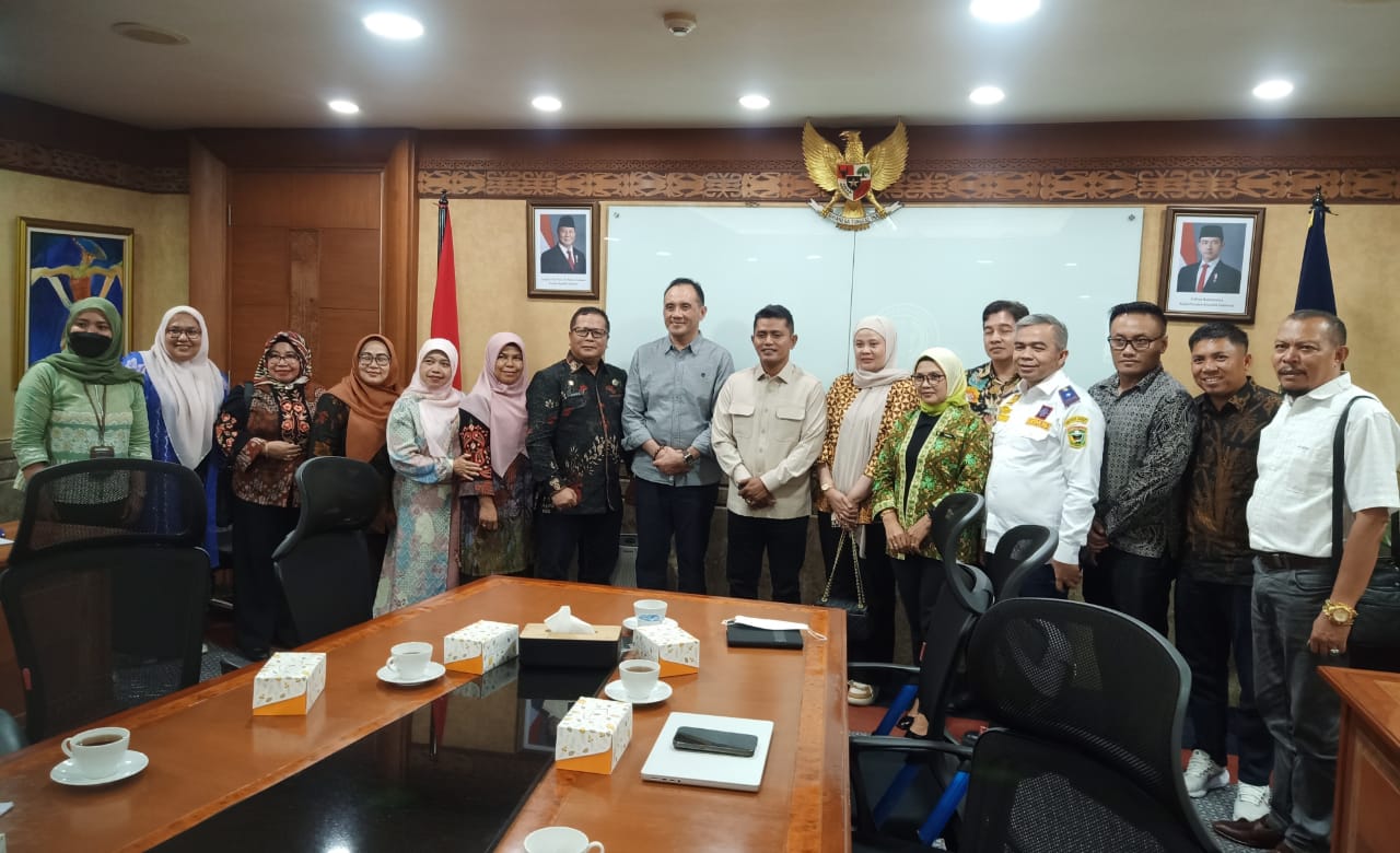 Wabup Solok Datangi Kementerian Pariwisata dan Ekonomi Kreatif.
