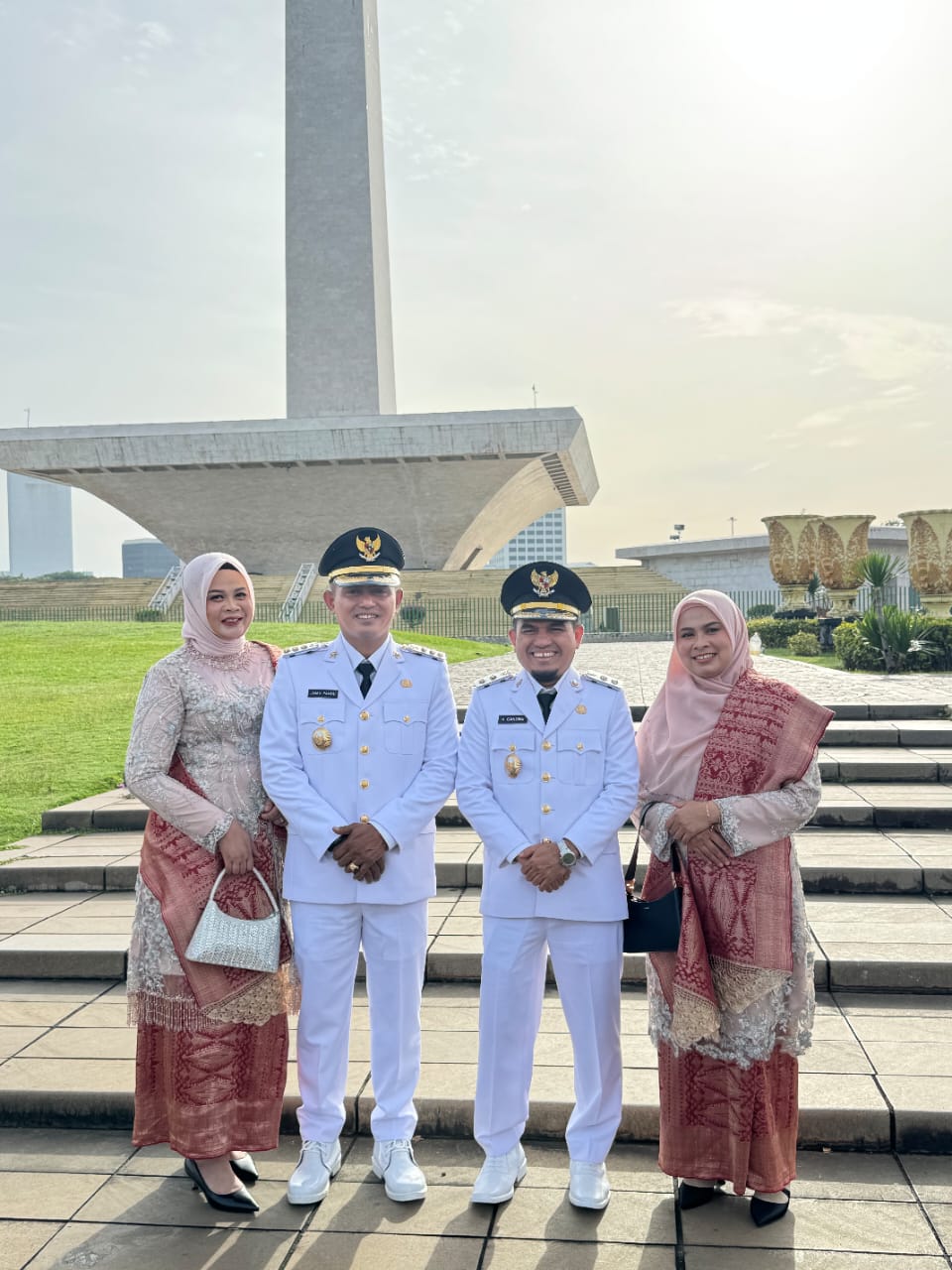 Pertama Dalam Sejarah, Bupati Dan Wakil Bupati Solok Dilantik Oleh Presiden RI di Istana Negara Jakarta