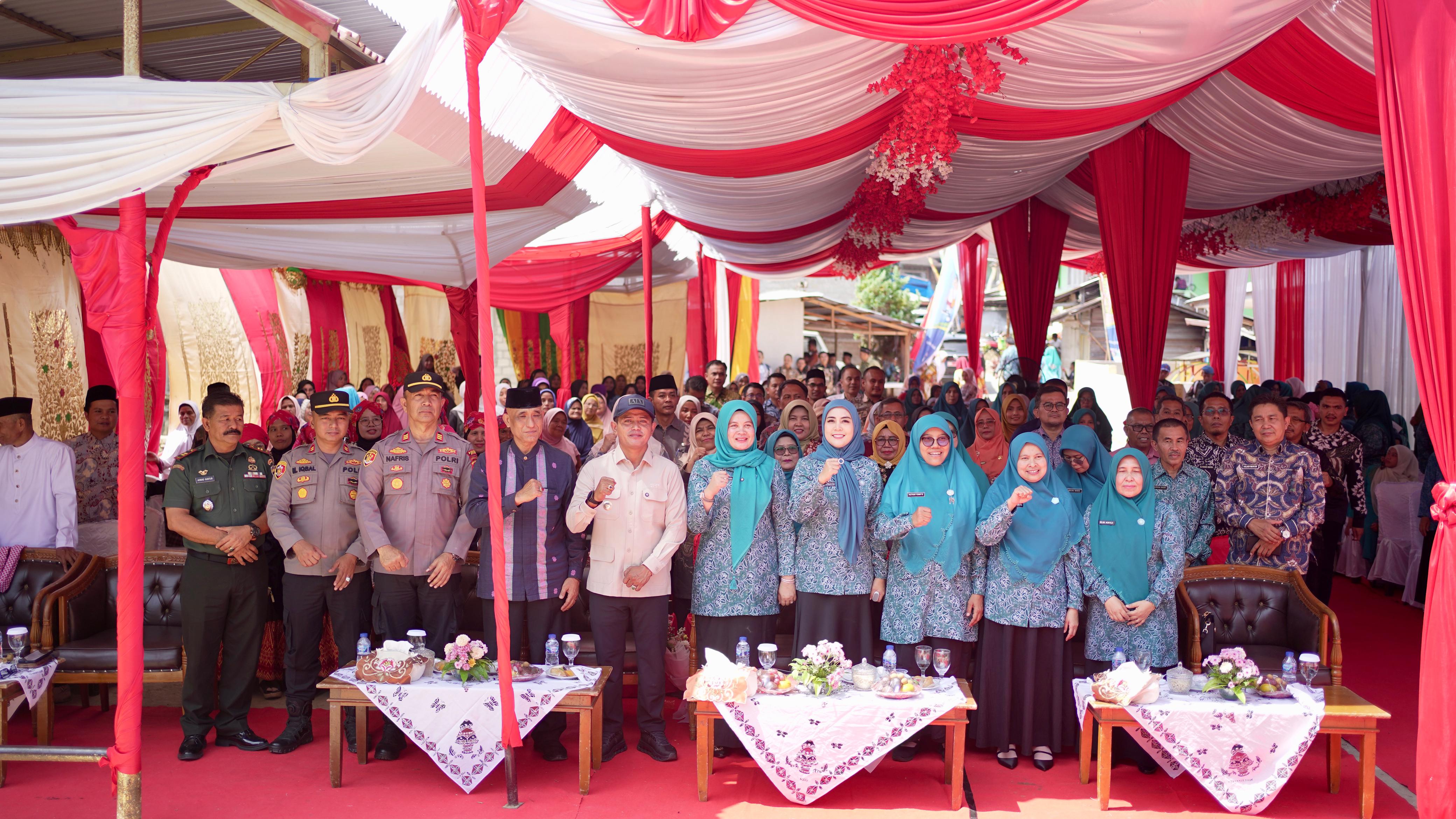 Penilaian Lapangan Lomba Gerakan PKK Tingkat Provinsi Sumatera Barat Tahun 2025 di Nagari Gantung Ciri
