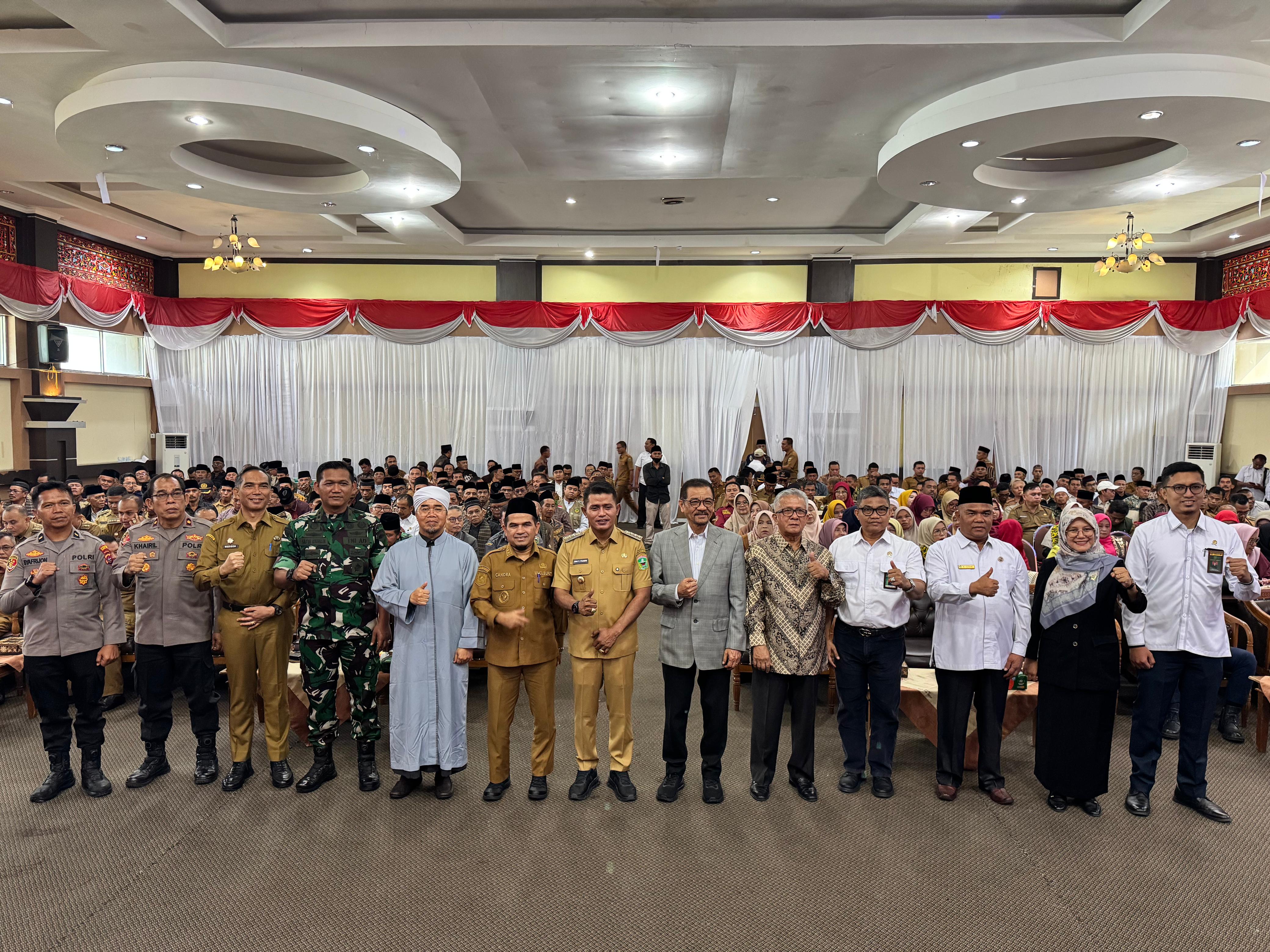 Bupati Jon Firman Pandu Buka Acara Forum Silaturahmi Gerakan Bersama Membangun Kabupaten Solok