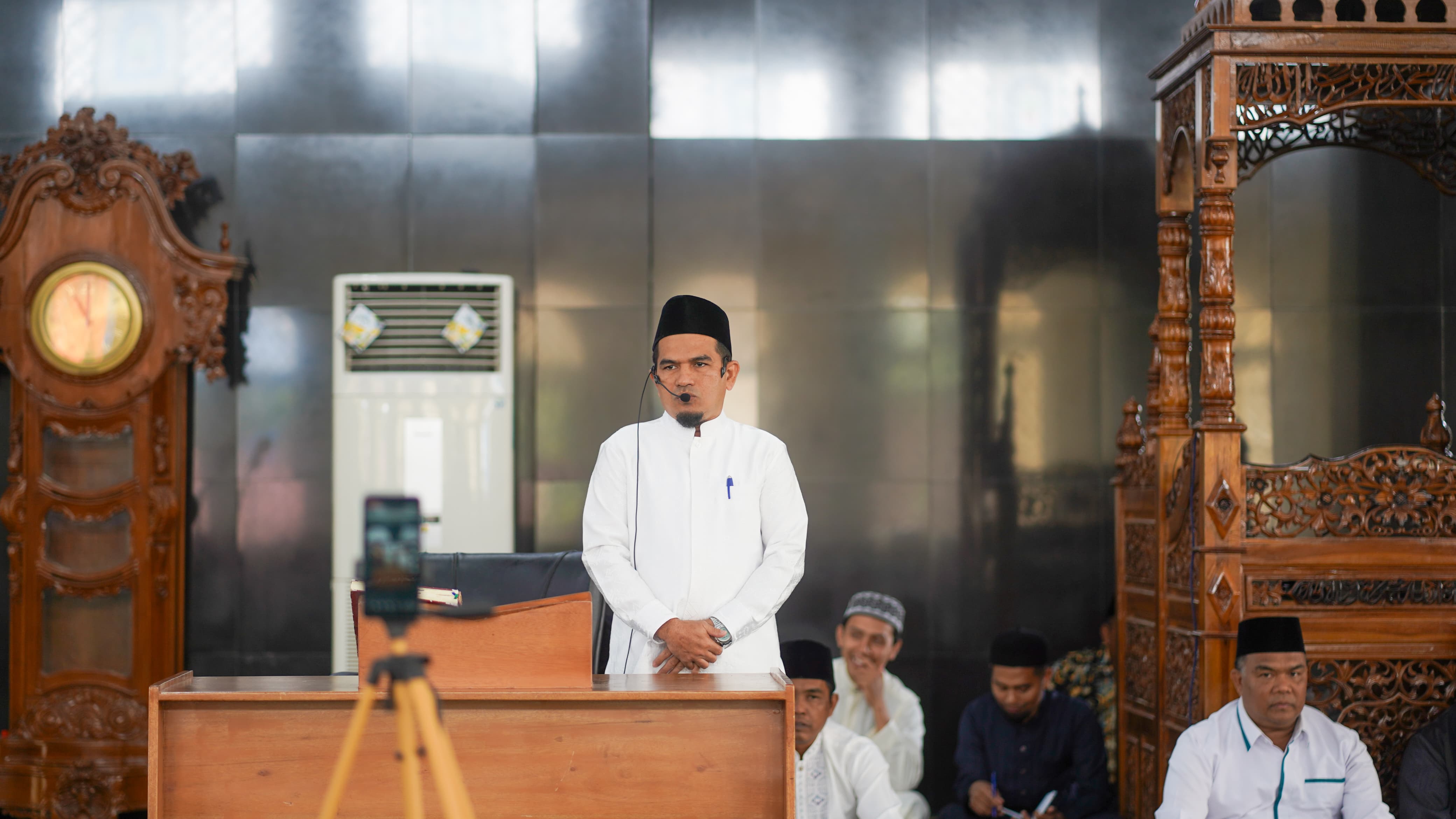 Pemerintah Kabupaten Solok Gelar Wirid Bulanan di Islamic Center Koto Baru yang Diwakili Oleh Wakil Bupati Solok H.Candra, S.Hi