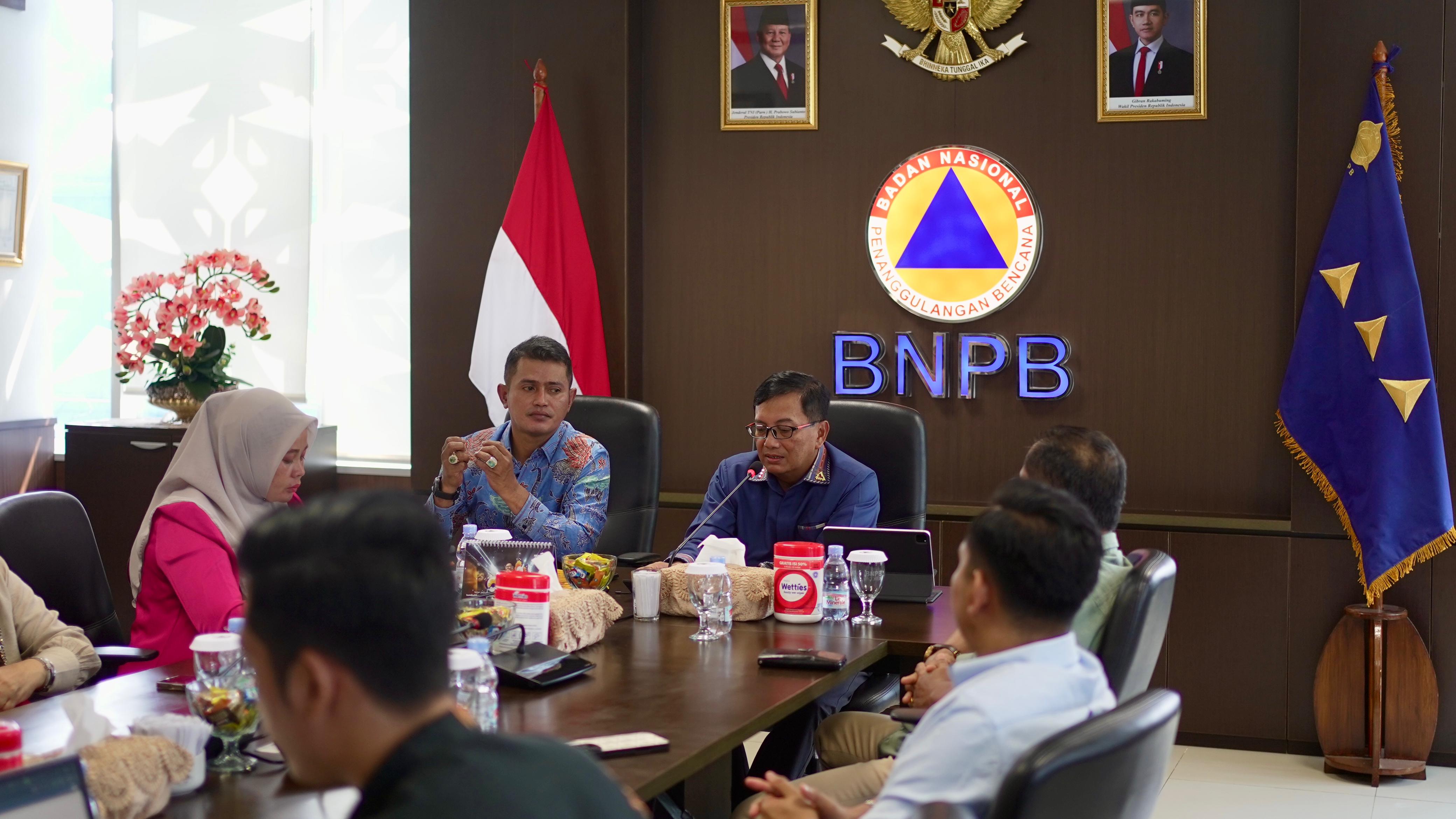 Bupati Solok Sambangi BNPB Bahas Penanganan Karhutla dan Rekonstruksi Pascabencana