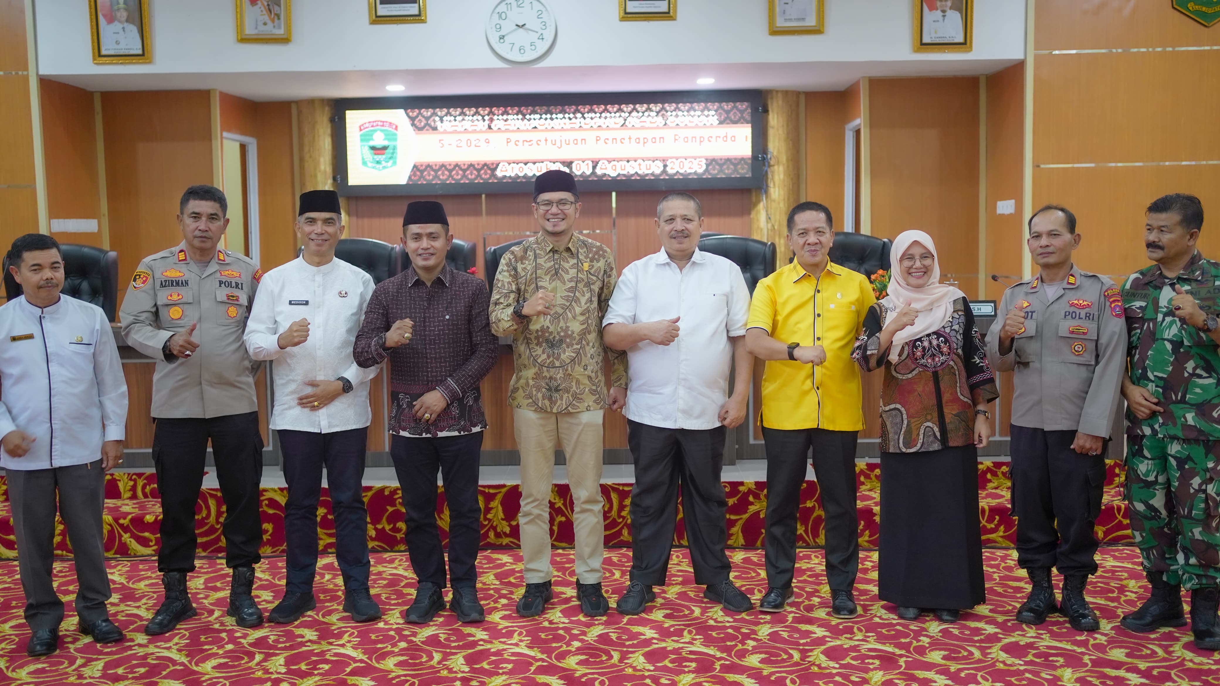 Bupati Solok Hadiri Rapat Paripurna DPRD, Bahas Penetapan RPJMD 2025–2029
