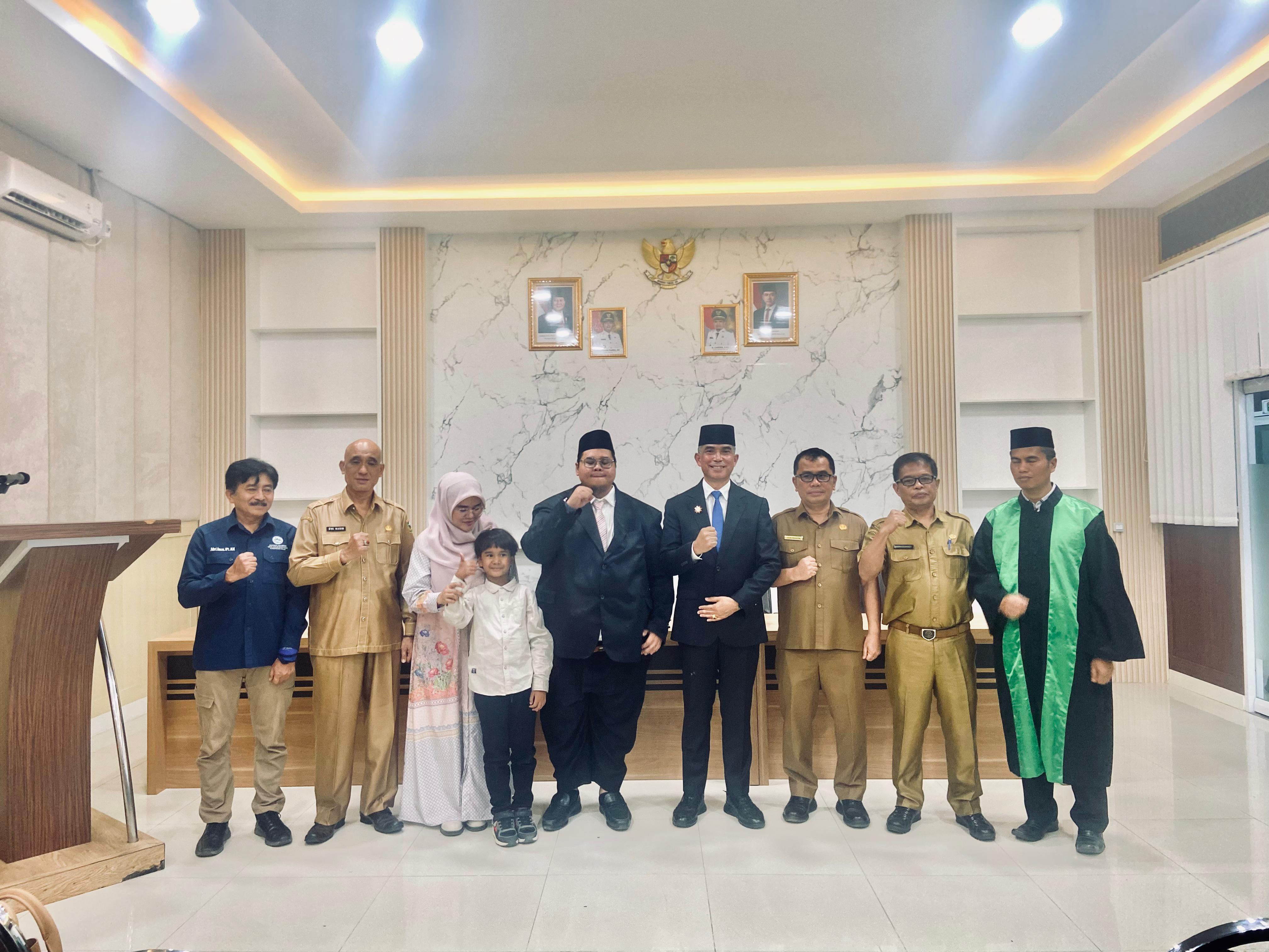 Pemkab Solok Lantik Direktur Perumda Solok Nan Indah