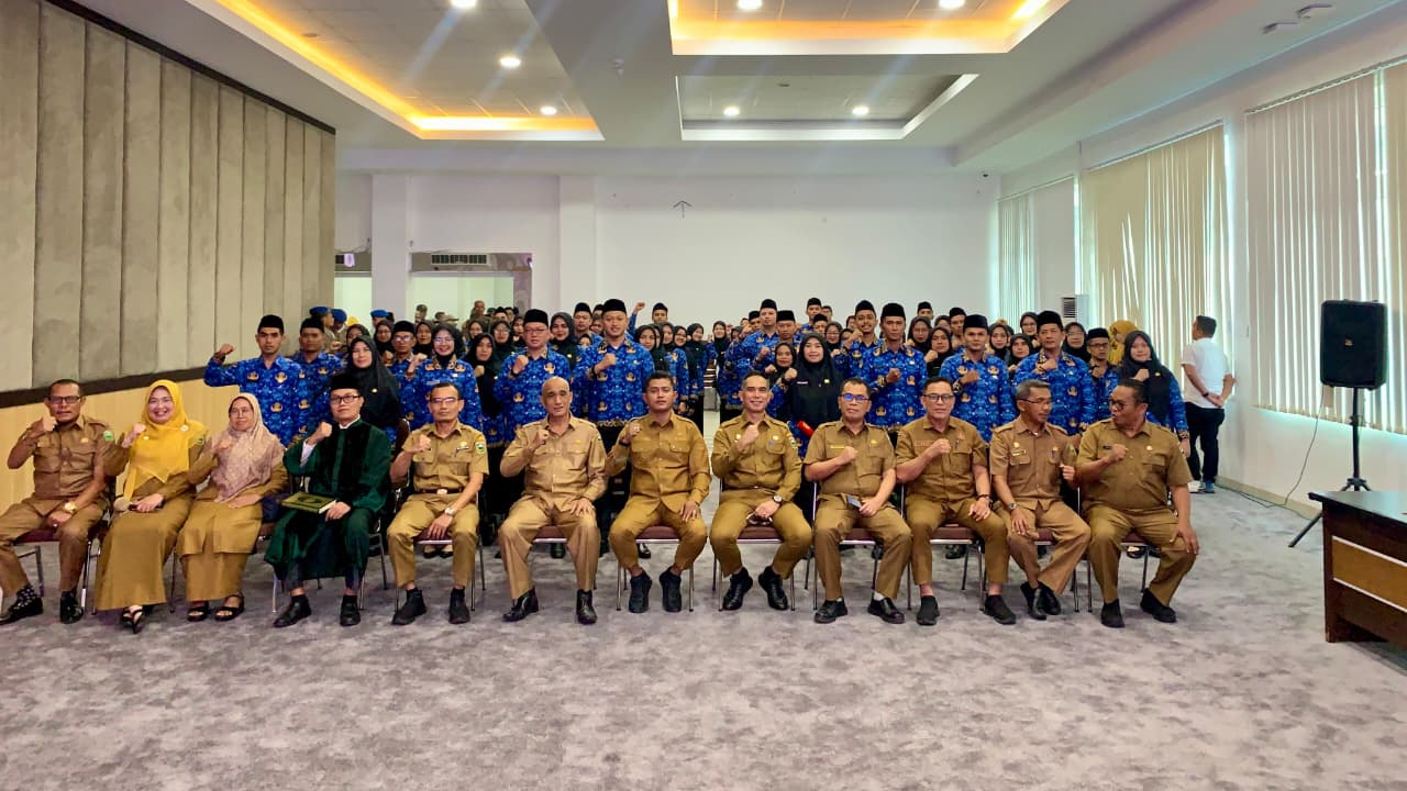 Bupati Solok Hadiri Pengambilan Sumpah dan Penyerahan SK Pengangkatan PPPK Tahap II Formasi Tahun 2024