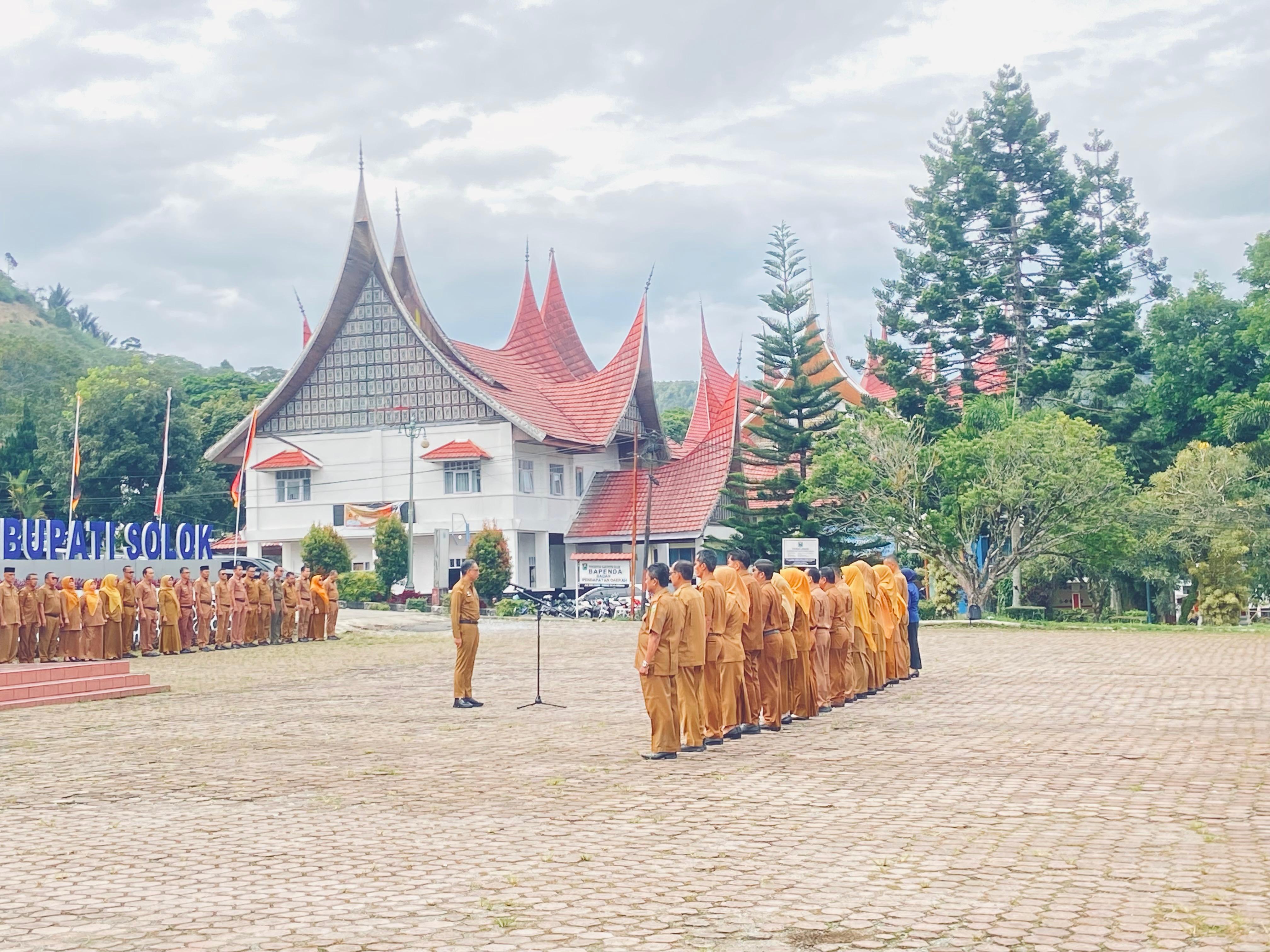Sekda Medison Ingatkan Kedisiplinan dan Konsistensi dalam Melayani Masyarakat