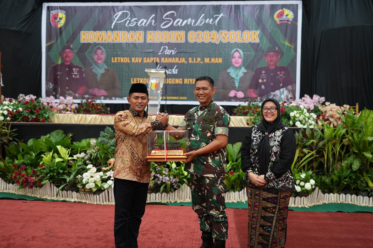 Bupati Solok Hadiri Pisah Sambut Komandan Kodim 0309/Solok