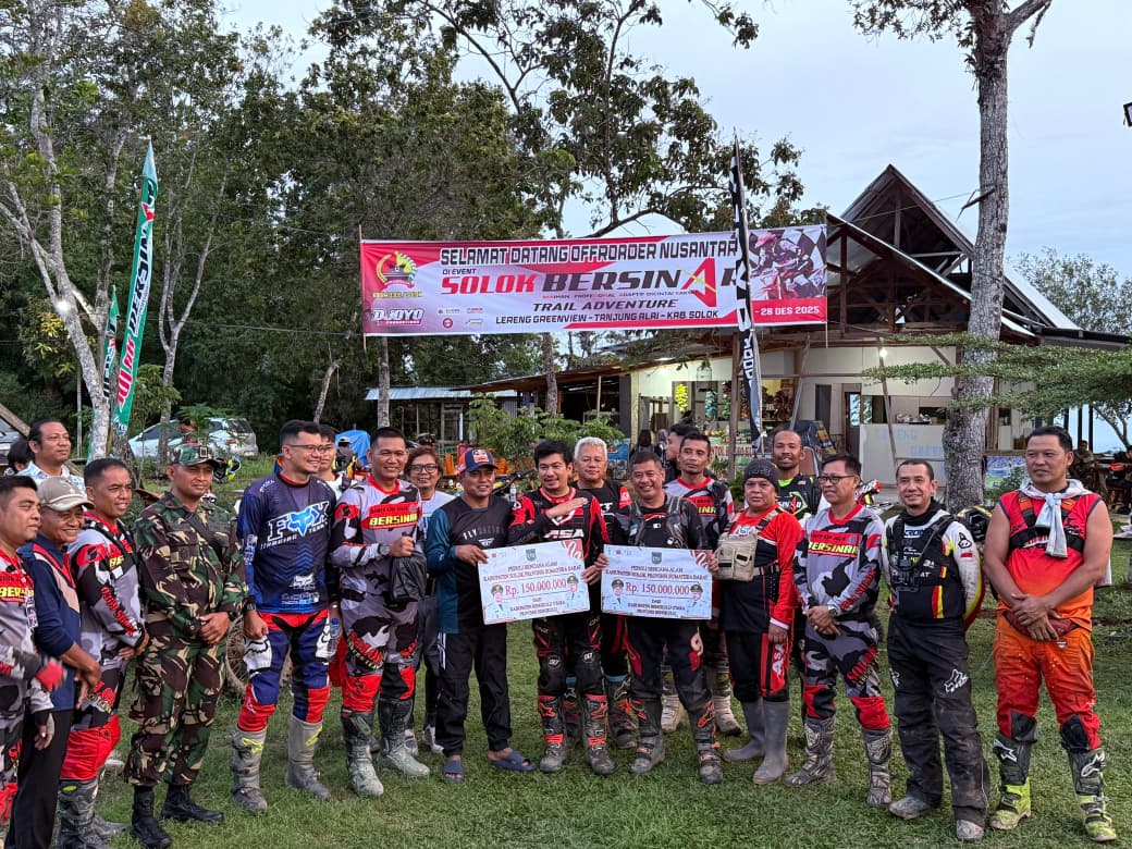 Bupati Solok Terima Bantuan untuk Korban Bencana dari Bupati Bengkulu Utara