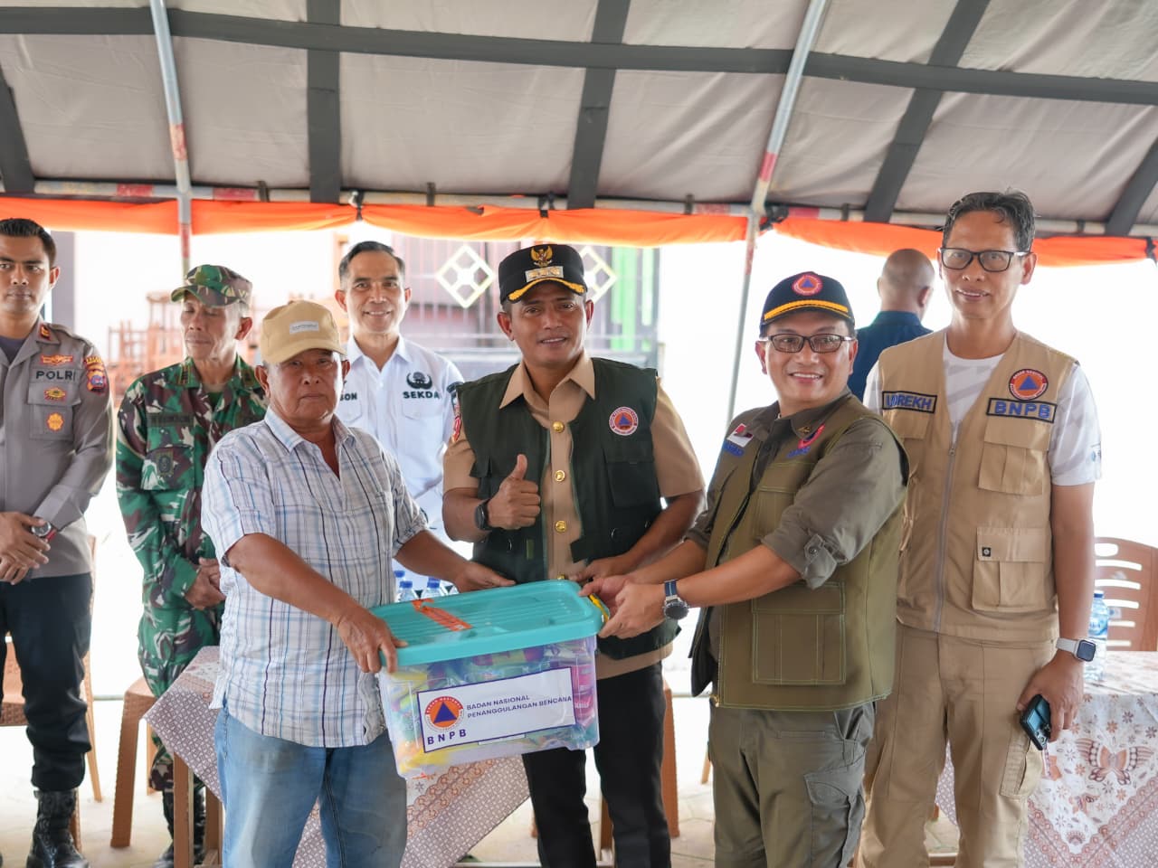 Bupati Solok Dampingi Sestama BNPB Tinjau Hunian Tetap di Saniang Baka dan Muaro Pingai
