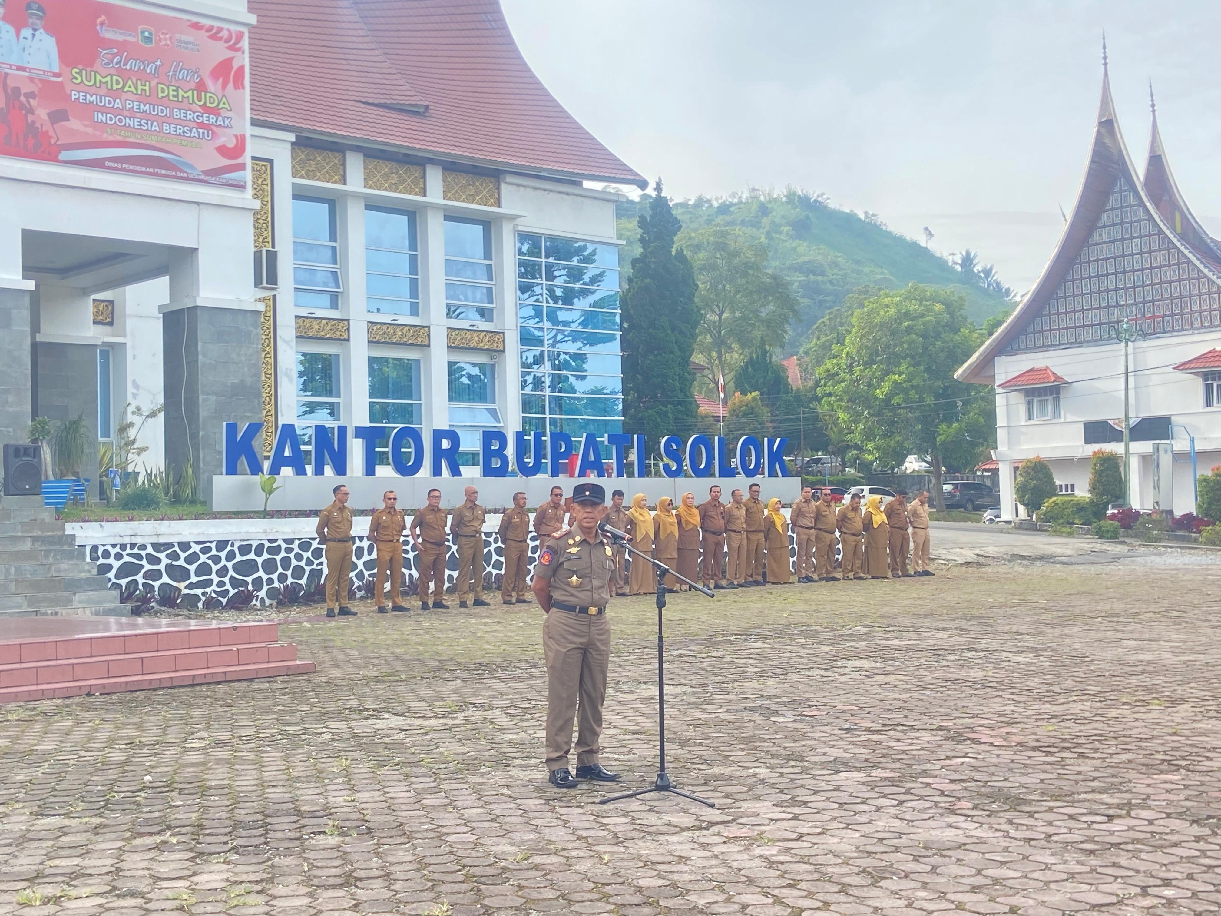 Kasat Pol PP dan Damkar Asril Pimpin Apel Pagi, Tekankan Disiplin Kepada ASN
