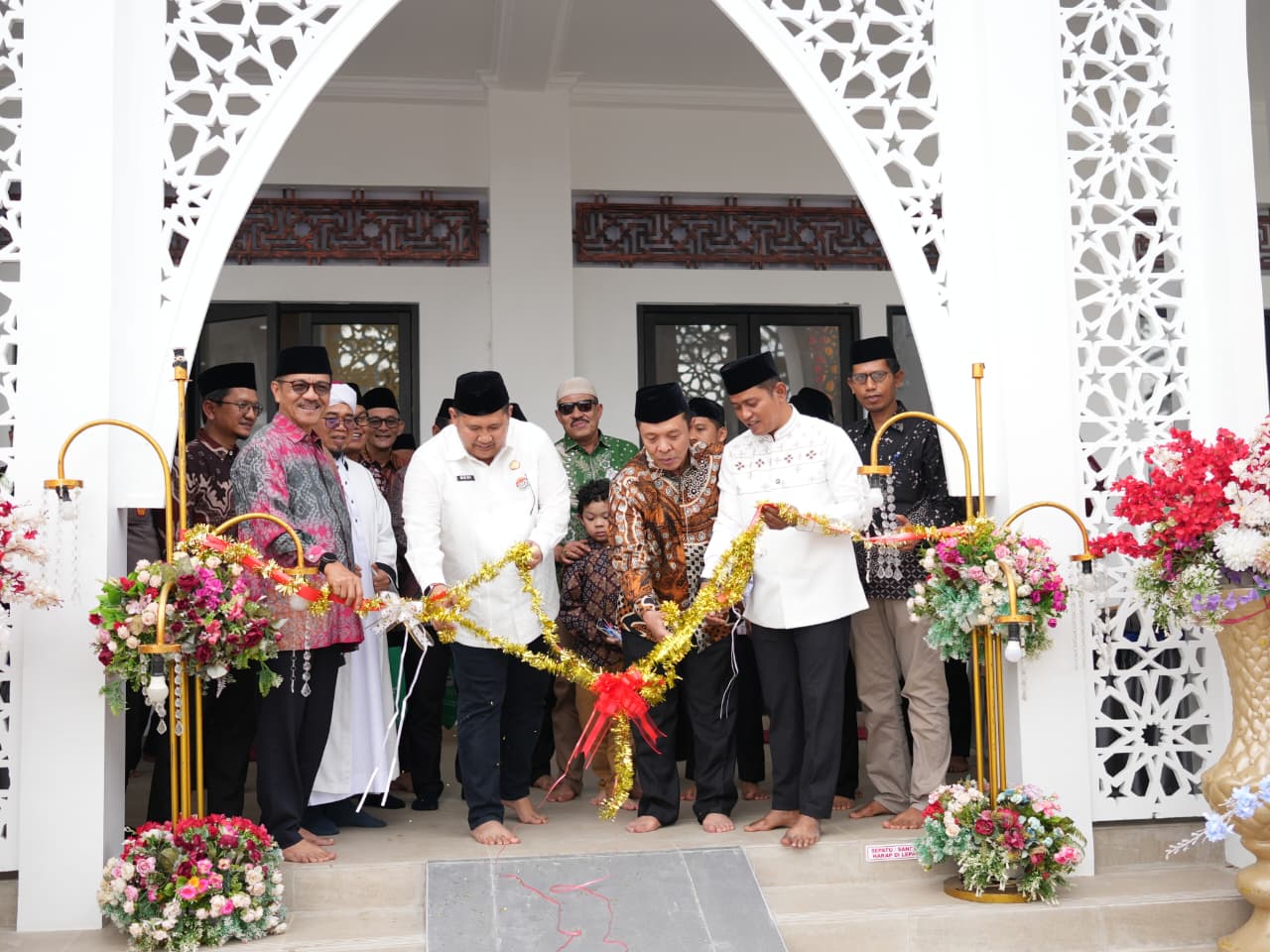 Bupati Solok Hadiri Peresmian Masjid Al Bakhtiar STAI Solok Nan Indah