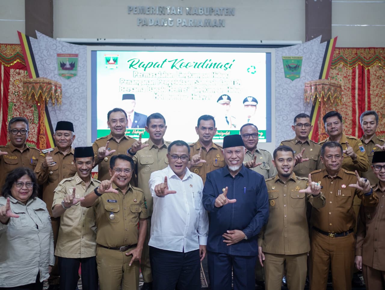 Bupati Solok Dorong Solusi Sampah Berkelanjutan, Usulkan TPST RDF dan Perkuat Pengelolaan Berbasis Nagari